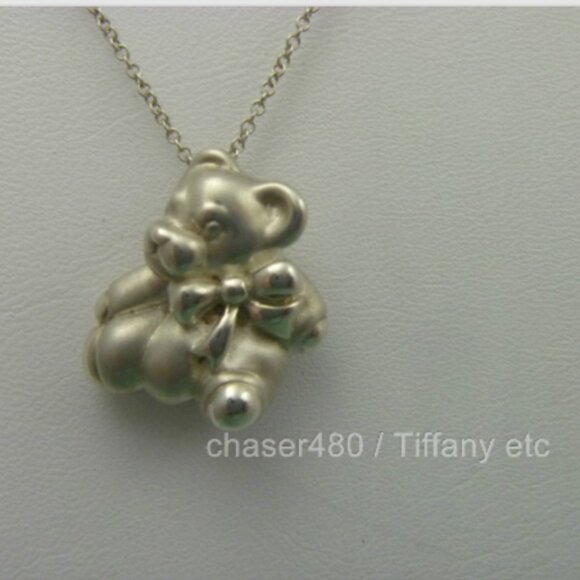 Tiffany & Co Teddy Bear & Bow Ribbon Pendant Chain Necklace Sterling Silver RARE - Picture 1 of 2